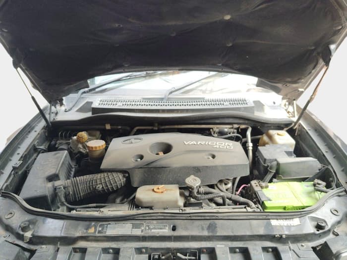 2015 Tata Safari Storme 2.2 VX 4X2, Diesel, Manual, 1,31,364 km, exterior