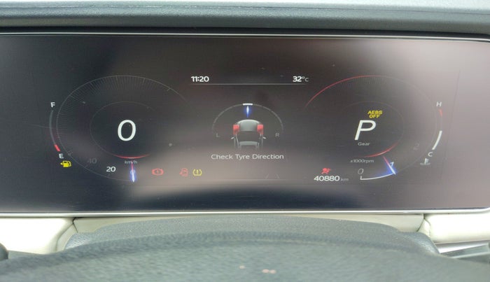 2023 Mahindra XUV700 AX 7 LUXURY D AT 7 STR, Diesel, Automatic, 40,880 km, interior