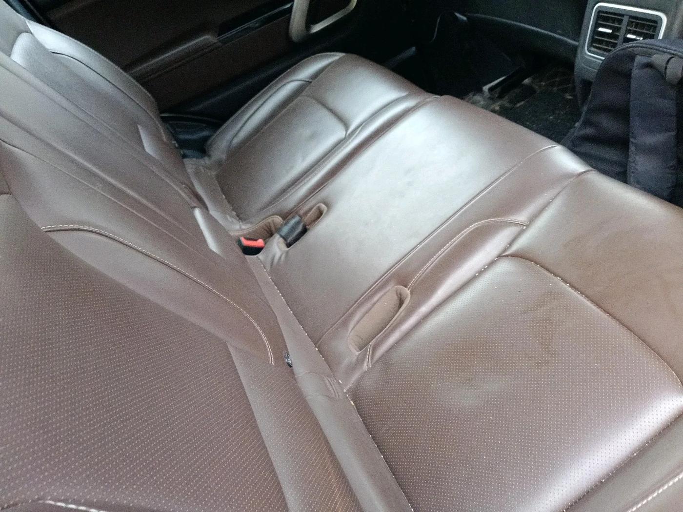 2023 Mahindra SCORPIO-N Z8 PETROL MT 7 STR, Petrol, Manual, 35,928 km, interior