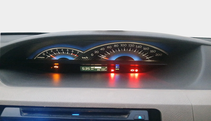 2014 Toyota Etios G, Petrol, Manual, 86,150 km, interior