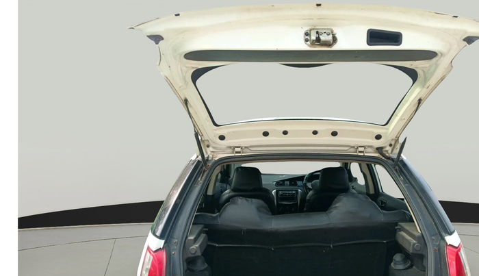 2015 Tata Bolt XE REVOTRON, Petrol, Manual, 90,100 km, exterior