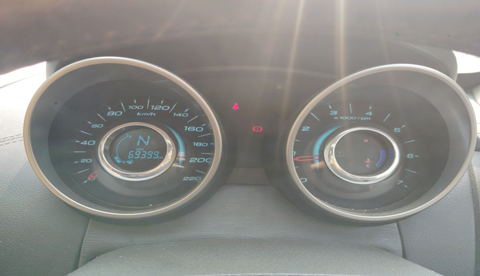 2021 Mahindra XUV500 W11, Diesel, Manual, 69,399 km, interior