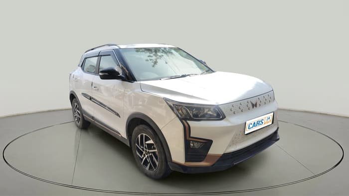 2023 Mahindra XUV400 EL 7.2 KW, Electric, Automatic, 37,705 km, exterior
