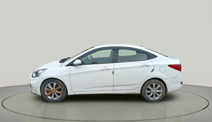 2011 Hyundai Verna FLUIDIC 1.6 CRDI SX, Diesel, Manual, 1,34,282 km, exterior