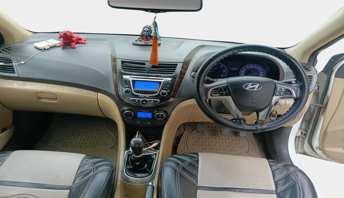 2011 Hyundai Verna FLUIDIC 1.6 CRDI SX, Diesel, Manual, 1,34,282 km, interior