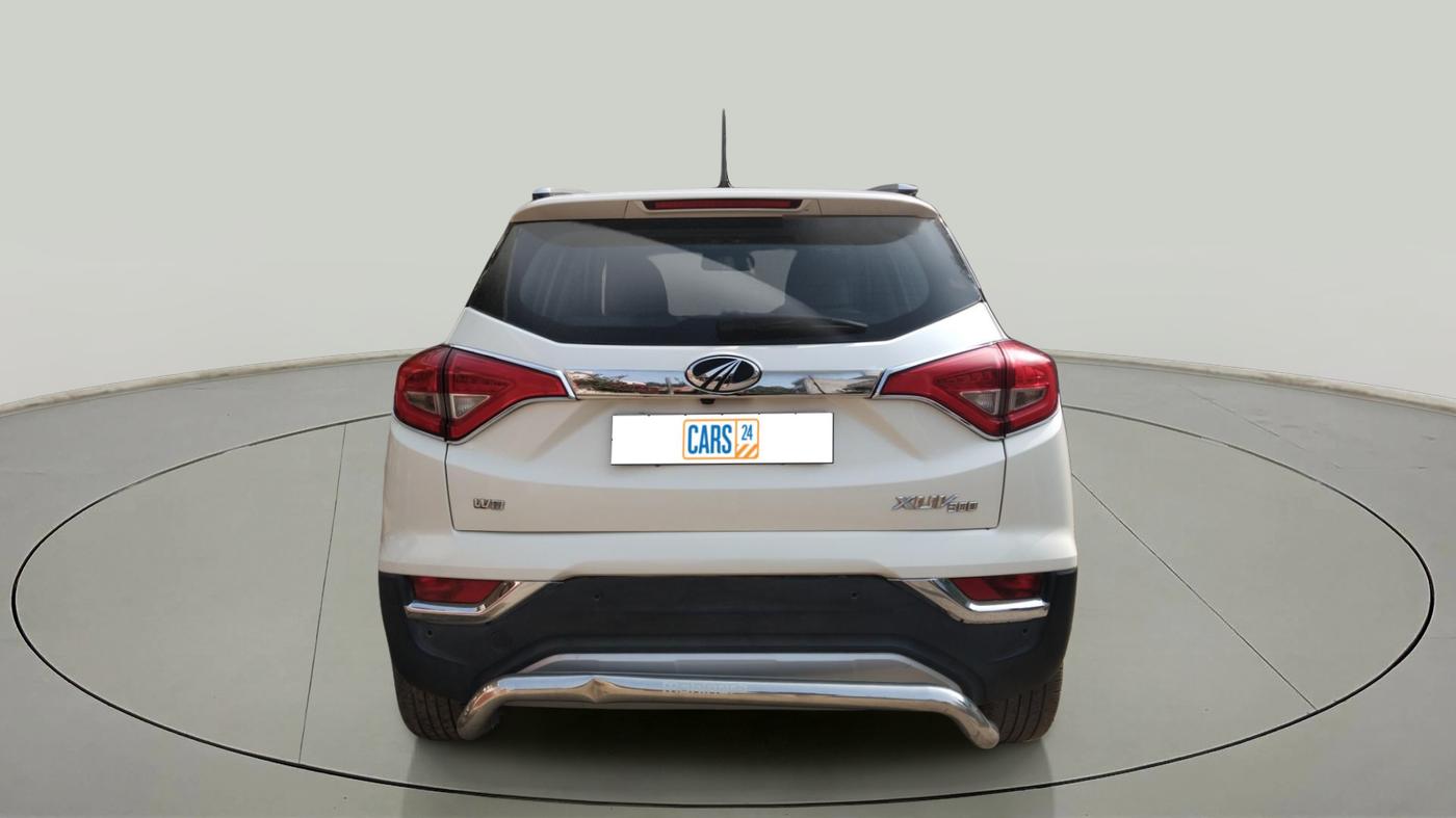 2019 Mahindra XUV300 W8 (O) 1.2 PETROL, Petrol, Manual, 99,220 km, exterior