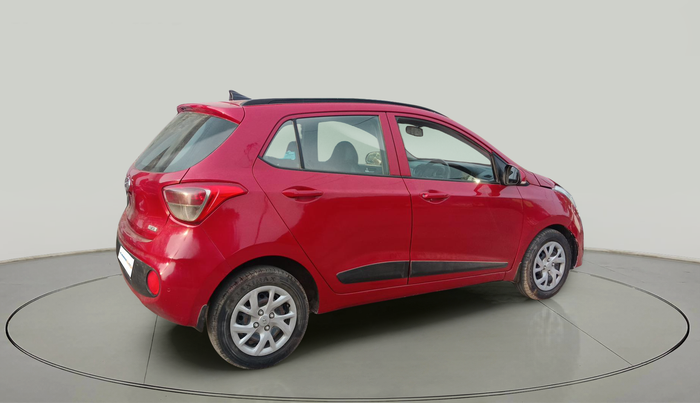 2017 Hyundai Grand i10 SPORTZ (O) 1.2 U2 CRDI, Diesel, Manual, 64,260 km, exterior