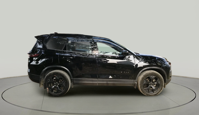 2024 Tata Safari ACCOMPLISHED DARK EDITION, Diesel, Manual, 85,419 km, exterior