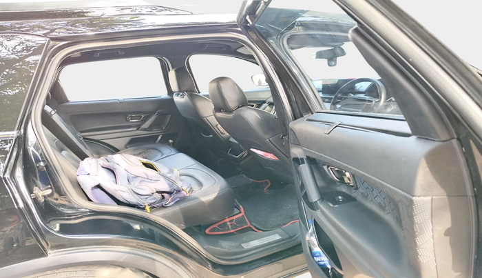 2024 Tata Safari ACCOMPLISHED DARK EDITION, Diesel, Manual, 85,419 km, interior