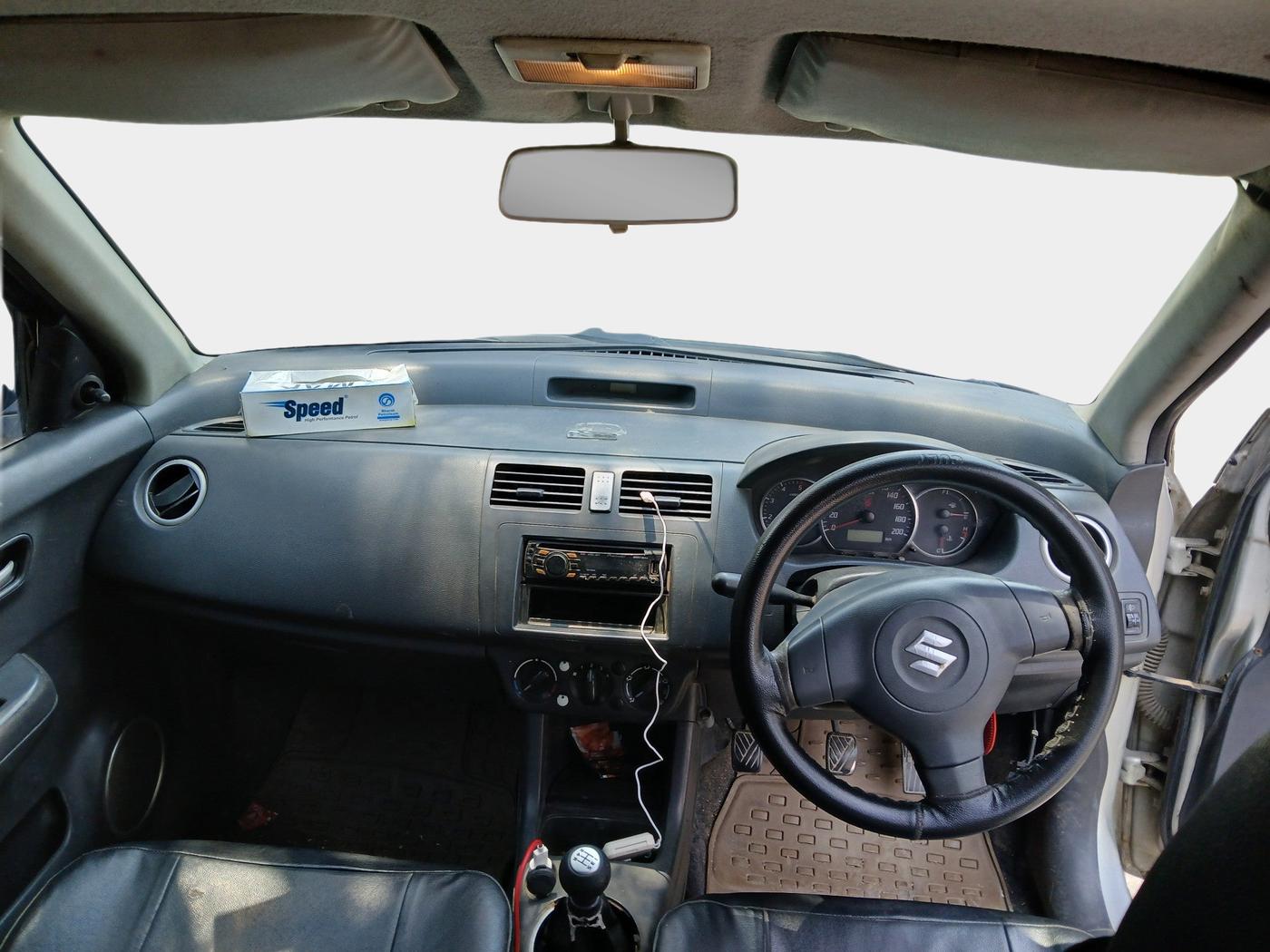 2011 Maruti Swift VDI, Diesel, Manual, 1,28,548 km, interior