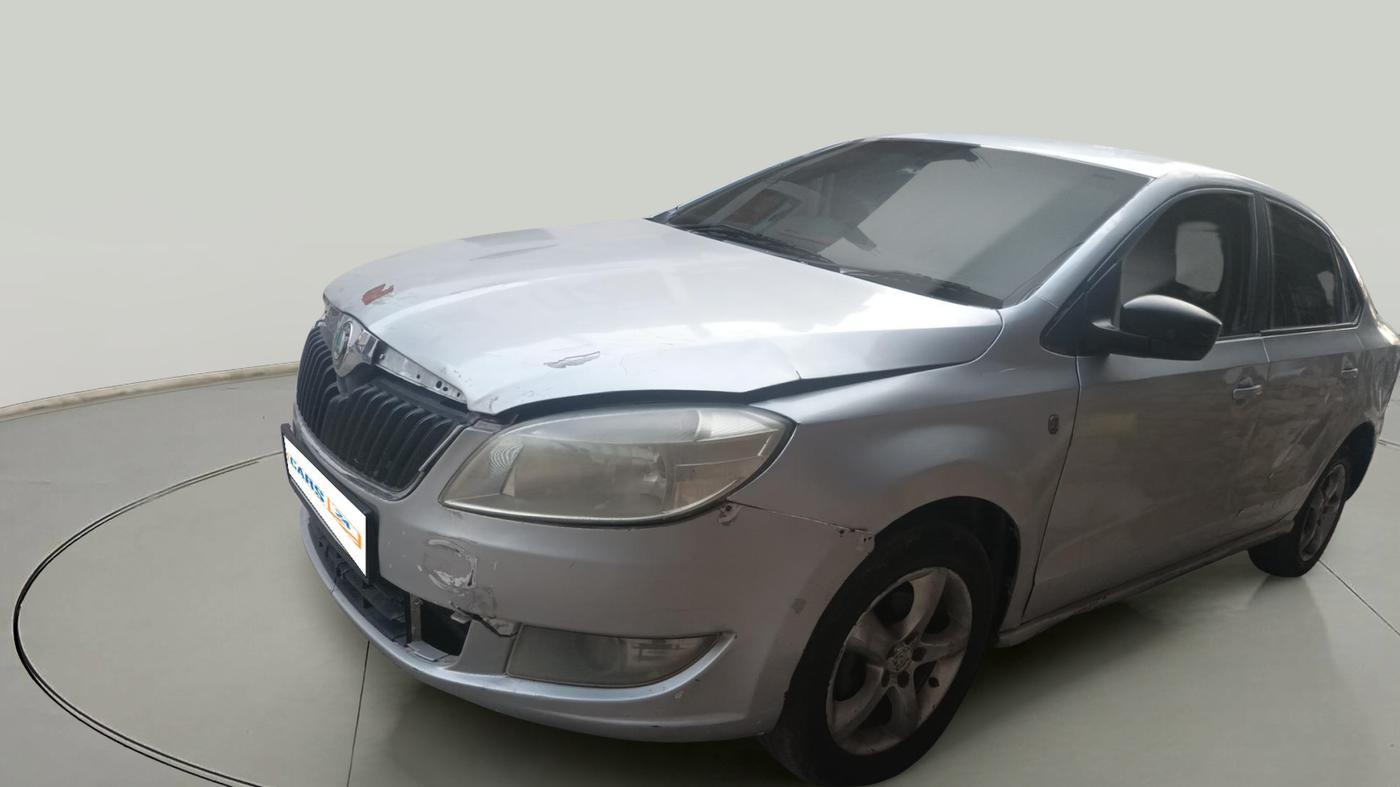2013 Skoda Rapid AMBITION 1.6 TDI CR MT, Diesel, Manual, 77,328 km, exterior