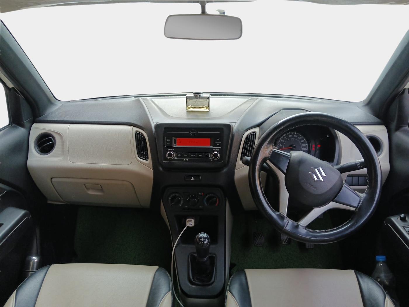 2020 Maruti New Wagon-R VXI 1.0, Petrol, Manual, 1,03,560 km, interior