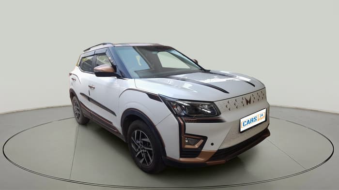 2023 Mahindra XUV400 EL 7.2 KW, Electric, Automatic, 51,773 km, exterior