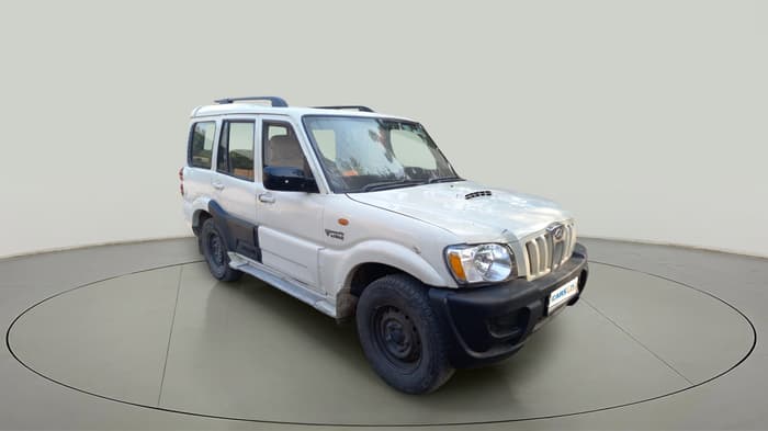 2012 Mahindra Scorpio SLE, Diesel, Manual, 1,22,321 km, exterior