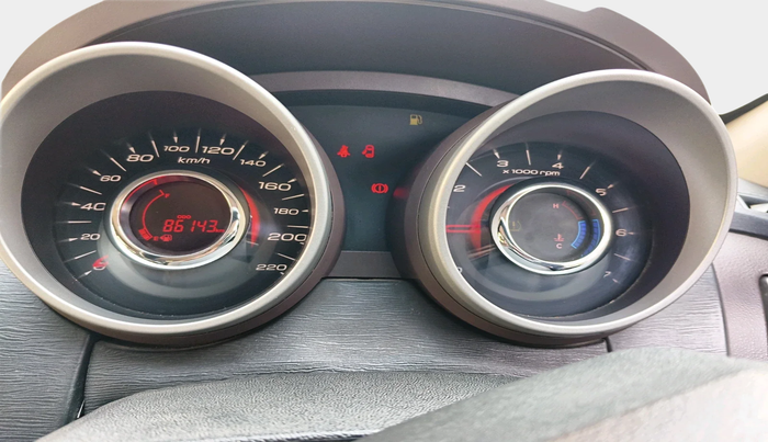 2014 Mahindra XUV500 W8, Diesel, Manual, 86,143 km, interior