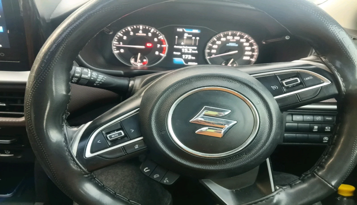 2023 Maruti BREZZA ZXI + SMART HYBRID, Petrol, Manual, 68,047 km, interior