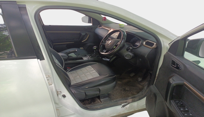 2021 Renault Kiger RXT MT, Petrol, Manual, 74,699 km, interior