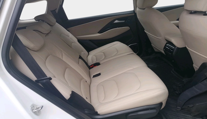 2024 MG HECTOR SHARP PRO 2.0 TURBO DIESEL, Diesel, Manual, 42,788 km, interior