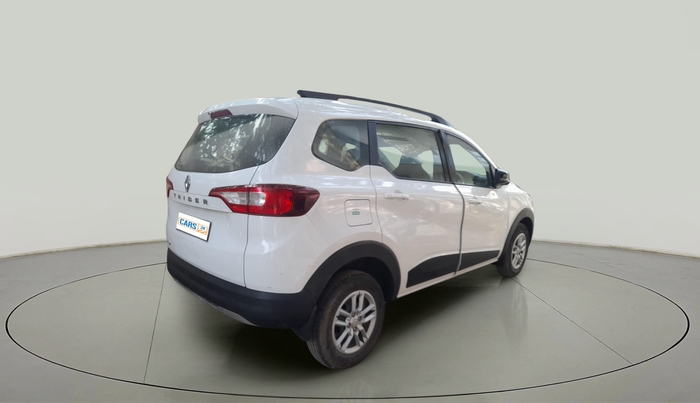 2022 Renault TRIBER RXT, Petrol, Manual, 41,837 km, exterior