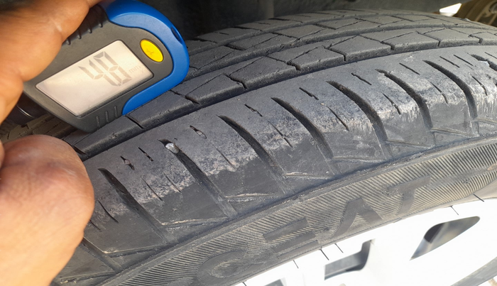 2022 Renault TRIBER RXT, Petrol, Manual, 41,837 km, tyre