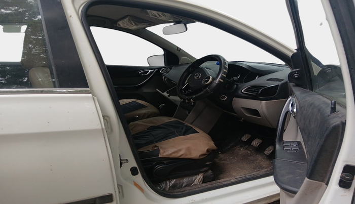 2018 Tata Tiago XZ PETROL, Petrol, Manual, 30,166 km, interior