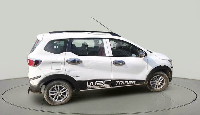 2022 Renault TRIBER RXL MT, Petrol, Manual, 79,884 km, exterior