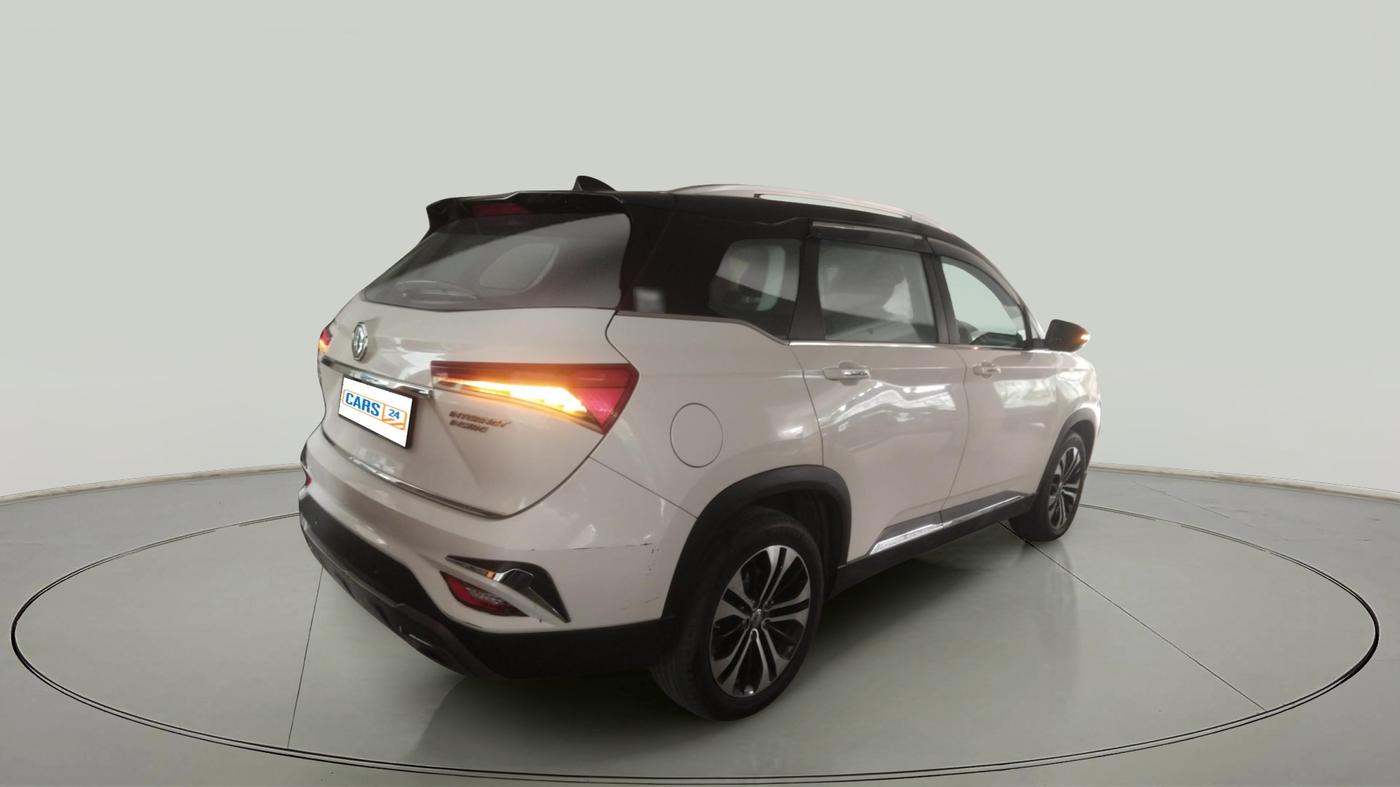 2023 MG HECTOR PLUS SHARP 2.0 DIESEL TURBO MT 6-STR, Diesel, Manual, 34,500 km, exterior