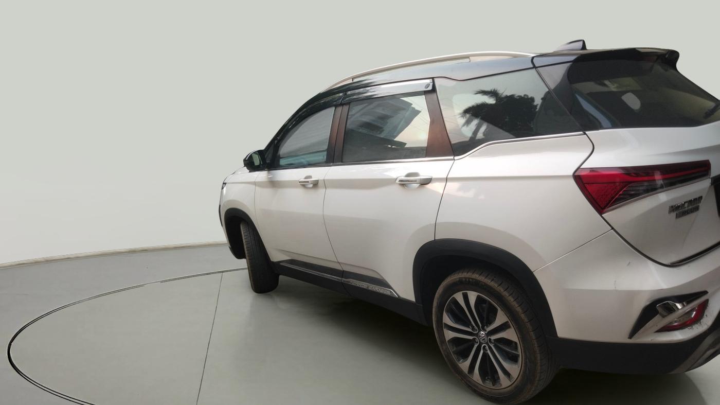2023 MG HECTOR PLUS SHARP 2.0 DIESEL TURBO MT 6-STR, Diesel, Manual, 34,500 km, exterior