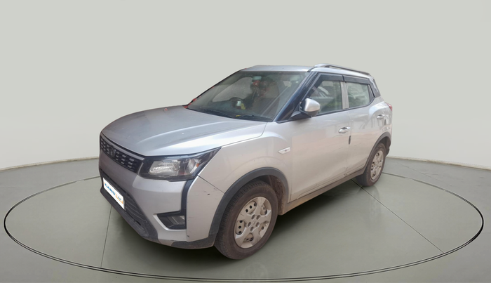 2021 Mahindra XUV300 W4 1.5 DIESEL, Diesel, Manual, 30,169 km, exterior