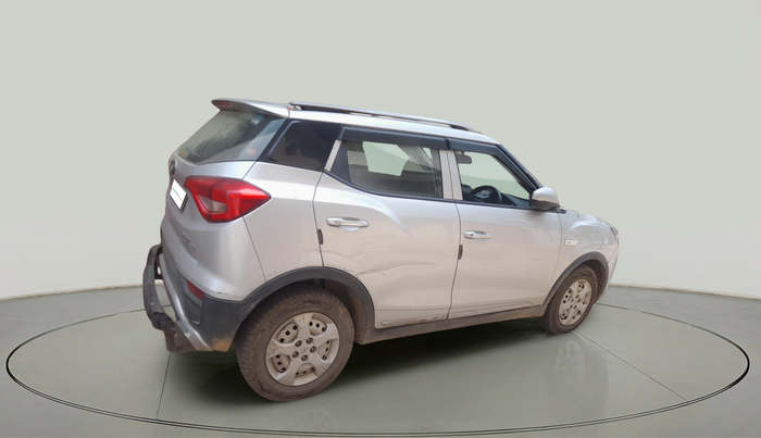 2021 Mahindra XUV300 W4 1.5 DIESEL, Diesel, Manual, 30,169 km, exterior