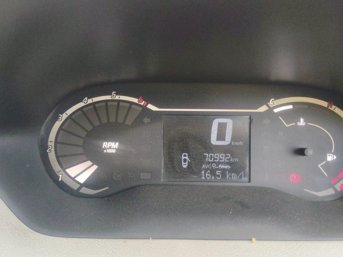 2021 Nissan MAGNITE XL, Petrol, Manual, 70,992 km, interior
