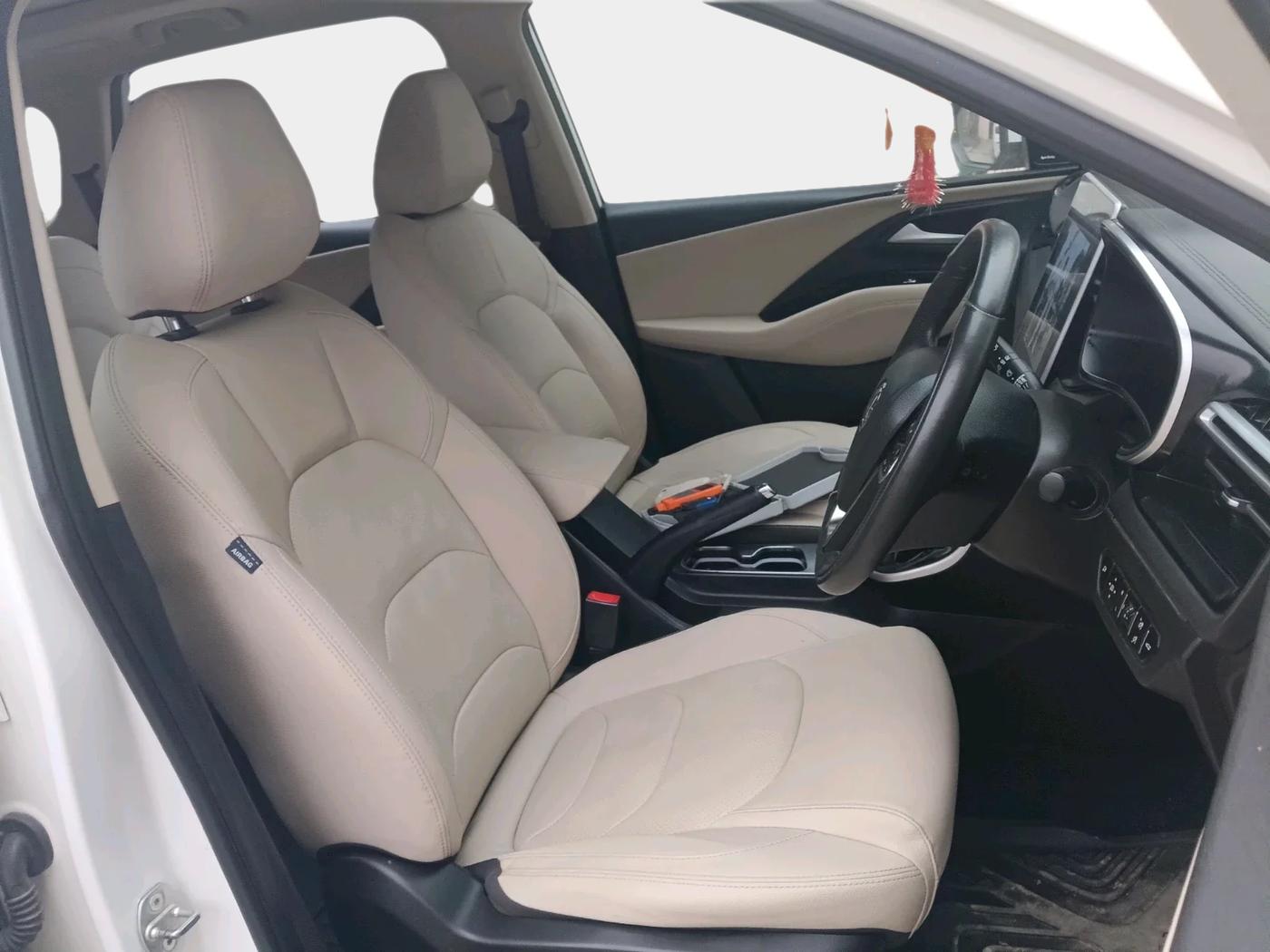2024 MG HECTOR SHARP PRO 2.0 TURBO DIESEL, Diesel, Manual, 49,000 km, interior
