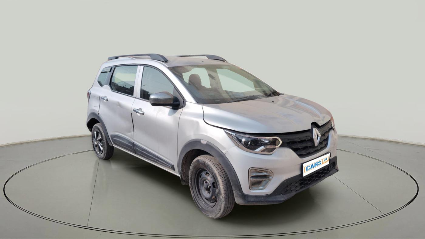 2023 Renault TRIBER RXE MT, Petrol, Manual, 33,243 km, exterior