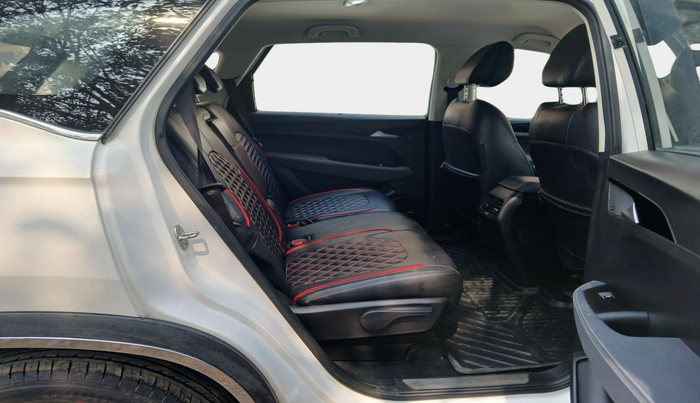 2019 MG HECTOR SUPER 1.5 PETROL, Petrol, Manual, 12,679 km, interior