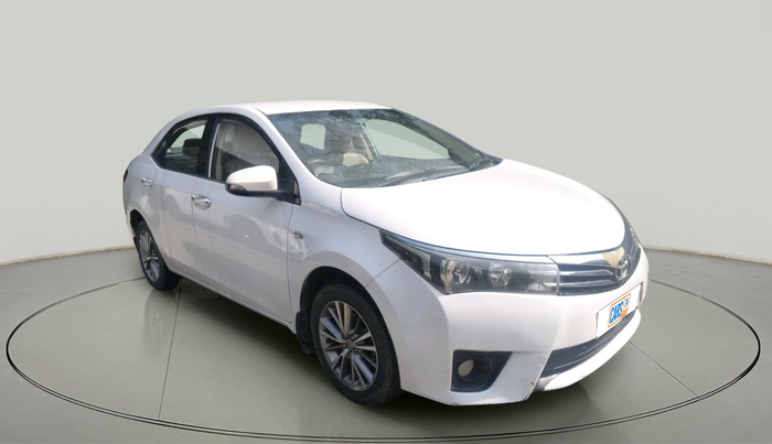 2015 Toyota Corolla Altis GL PETROL, Petrol, Manual, 2,42,727 km, exterior