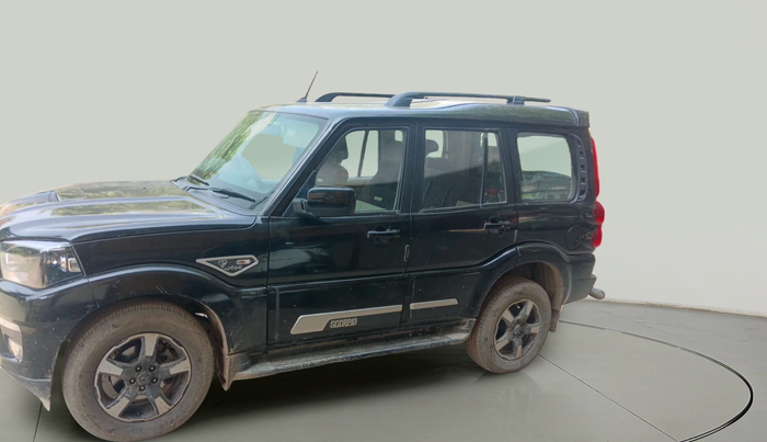 2024 Mahindra SCORPIO CLASSIC S11 MT 7S CC, Diesel, Manual, 11,130 km, exterior