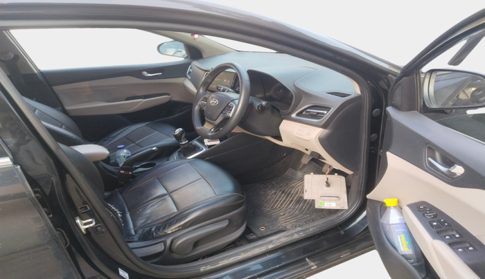 2021 Hyundai Verna SX 1.5 VTVT, Petrol, Manual, 23,408 km, interior