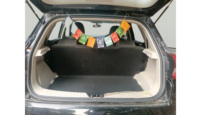 2023 Mahindra XUV300 W4 1.2 PETROL, Petrol, Manual, 10,568 km, exterior