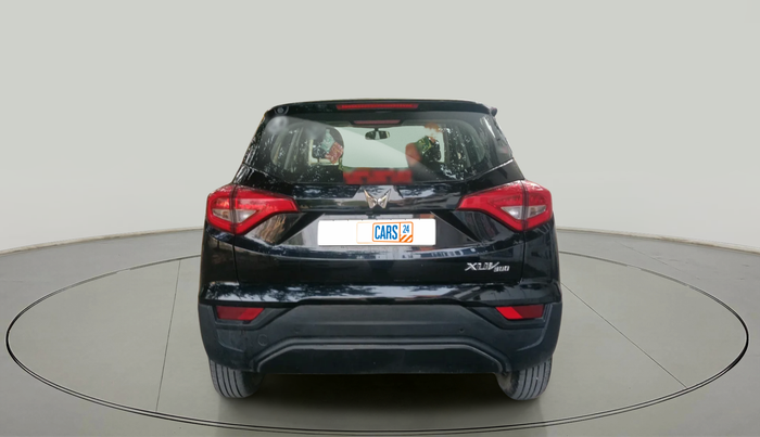 2023 Mahindra XUV300 W4 1.2 PETROL, Petrol, Manual, 10,568 km, exterior