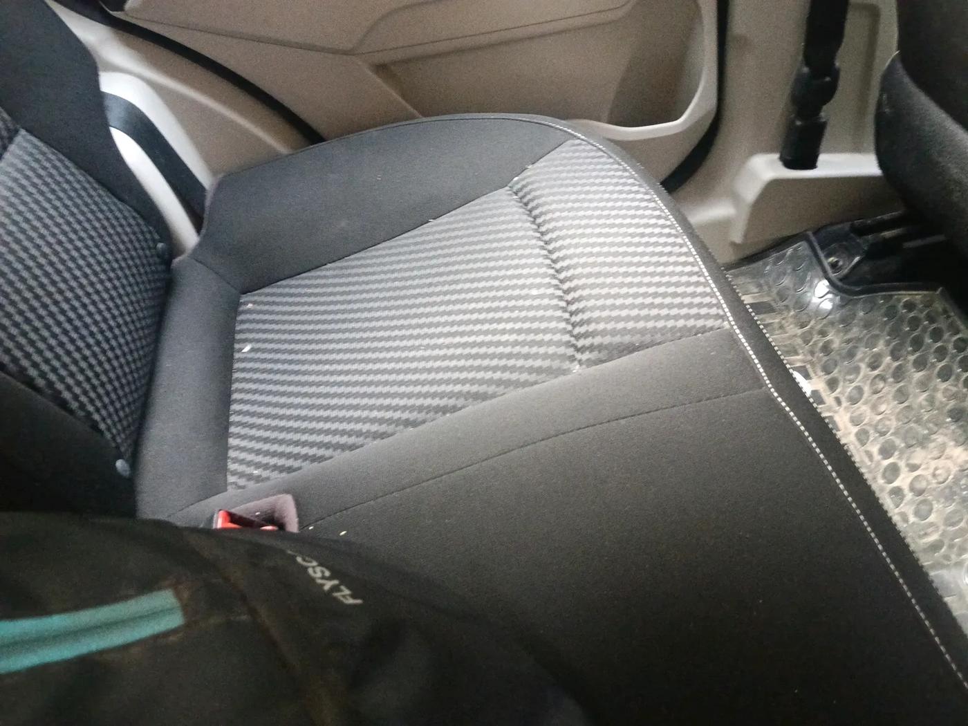 2023 Mahindra XUV300 W4 1.2 PETROL, Petrol, Manual, 10,600 km, interior