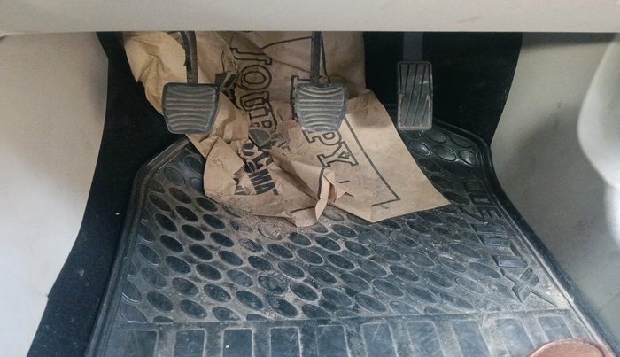 2023 Mahindra XUV300 W4 1.2 PETROL, Petrol, Manual, 10,568 km, interior