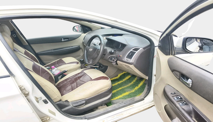 2011 Hyundai i20 MAGNA 1.2, Petrol, Manual, 71,434 km, interior