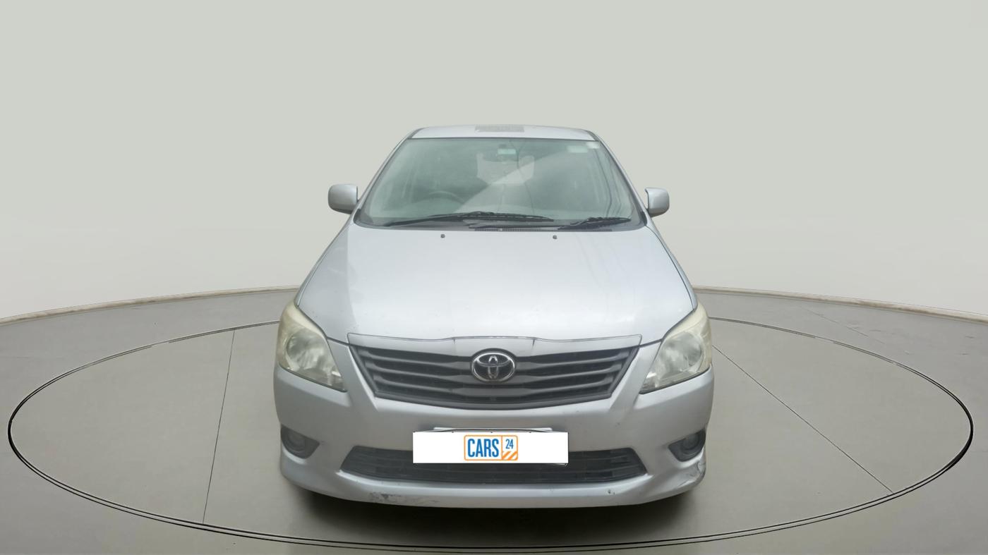 2013 Toyota Innova 2.5 GX 7 STR, Diesel, Manual, 1,86,150 km, exterior