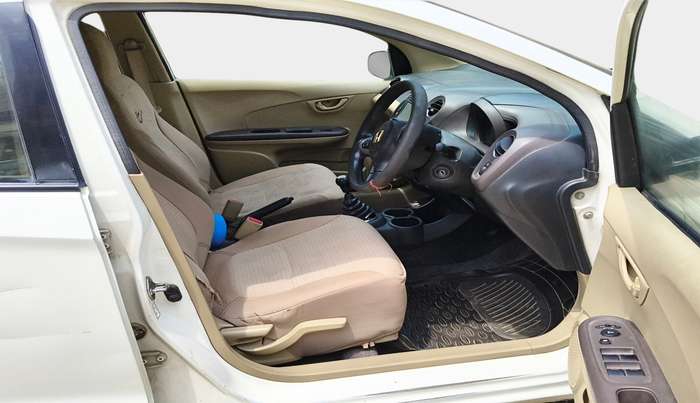 2013 Honda Amaze 1.2L I-VTEC S, Petrol, Manual, 61,682 km, interior