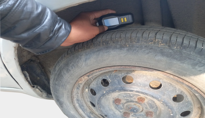 2011 Maruti Ritz VXI, Petrol, Manual, 86,825 km, tyre