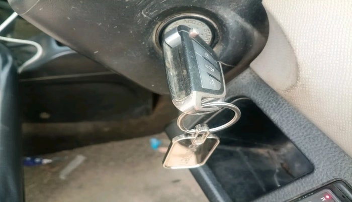 2013 Maruti Wagon R 1.0 VXI, Petrol, Manual, 1,47,626 km, interior