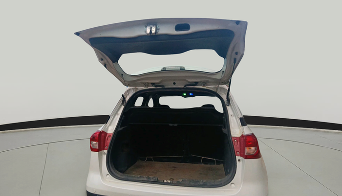2016 Maruti Vitara Brezza ZDI, Diesel, Manual, 1,11,362 km, exterior