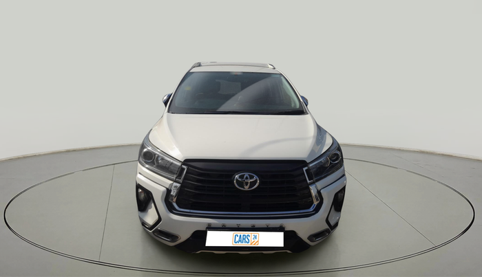 2022 Toyota Innova Crysta 2.7 ZX AT 7 STR, Petrol, Automatic, 33,945 km, exterior