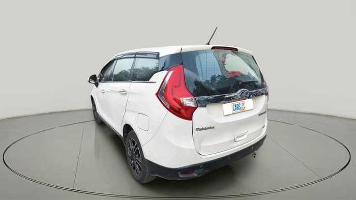 2020 Mahindra MARAZZO M 6 + 7 STR, Diesel, Manual, 85,141 km, exterior