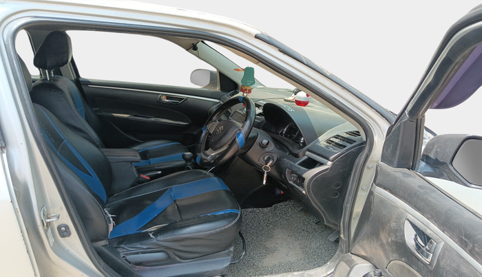 2013 Maruti Swift VXI, Petrol, Manual, 75,400 km, interior